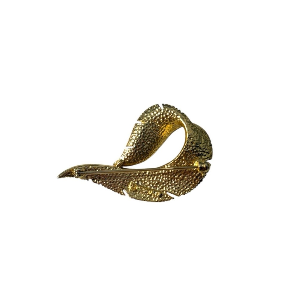 Vintage Signed‎ Sarah Coventry Gold Tone Feather Brite Textured Brooch Pin - Picture 2 of 5